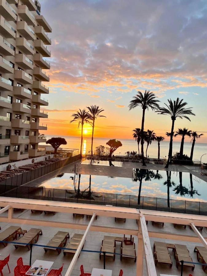 Apartment Sol Carihuela Торемолинос Екстериор снимка