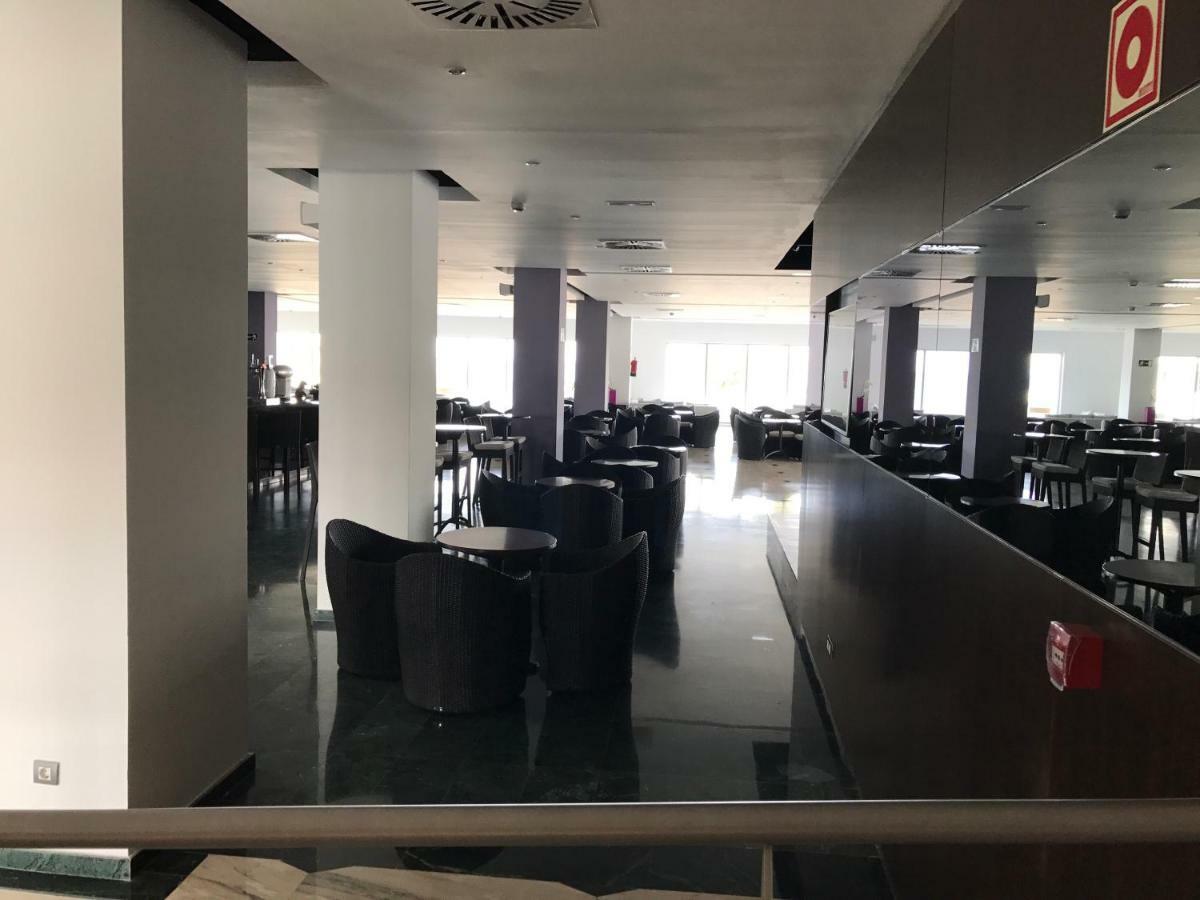 Apartment Sol Carihuela Торемолинос Екстериор снимка