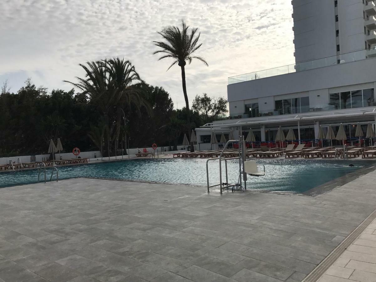 Apartment Sol Carihuela Торемолинос Екстериор снимка